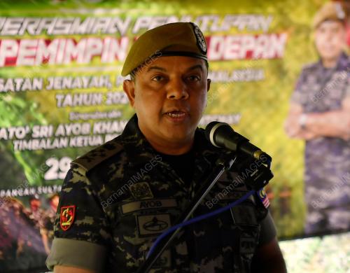 DATUK SERI AYOB KHAN MYDIN PITCHAY