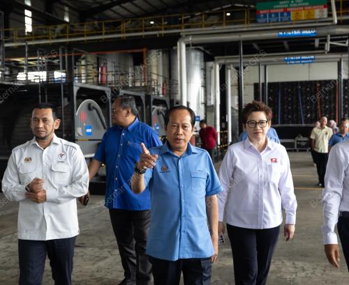 DATUK SERI AHMAD MASLAN