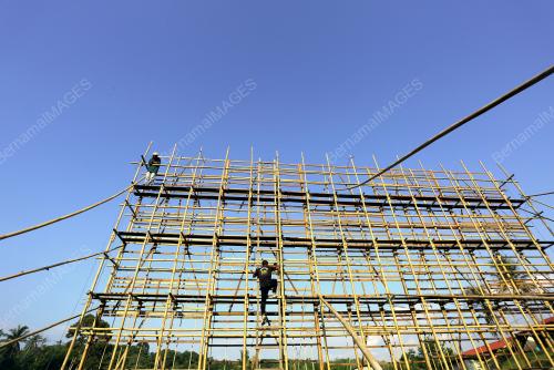 PERSIAPAN REPLIKA MASJID SRI SENDAYAN