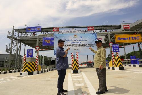 PERASMIAN LEBUHRAYA PESISIRAN PANTAI BARAT (WCE) SEKSYEN 11