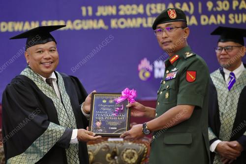 BRIGEDIER JENERAL DATUK PAHLAWAN ASRI SHUKOR