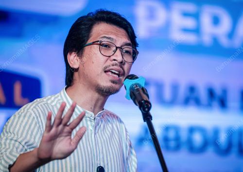 MUHAMMAD KAMIL ABDUL MUNIM