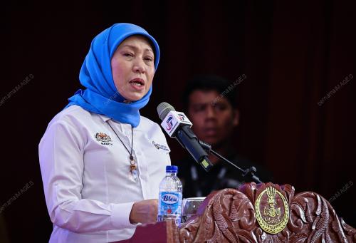 DATUK SERI NANCY SHUKRI