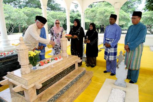 PK19_14052015_MAKAM