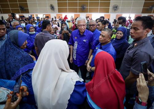 DATUK SERI ISMAIL SABRI YAAKOB