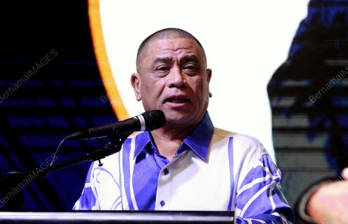 DATUK SERI SAARANI MOHAMAD