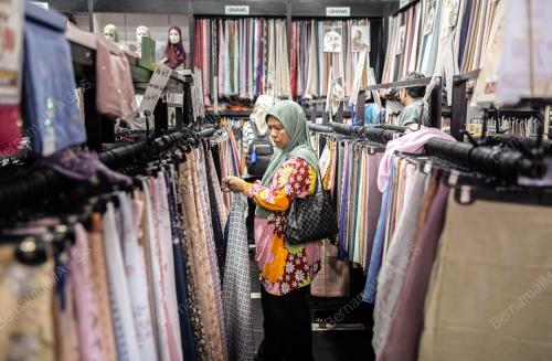 TINJAUAN PERSIAPAN RAYA