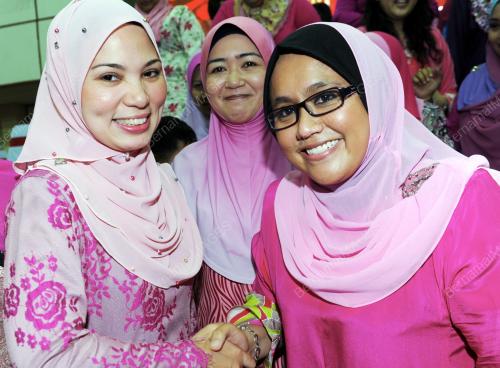 PK20_04102013_UMNO
