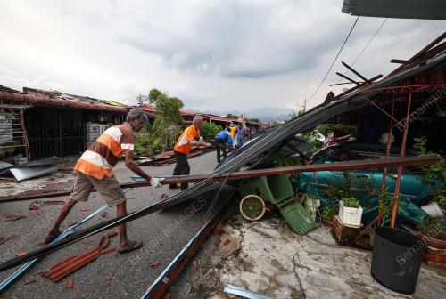 KEJADIAN RIBUT DI TAMAN KLEBANG JAYA