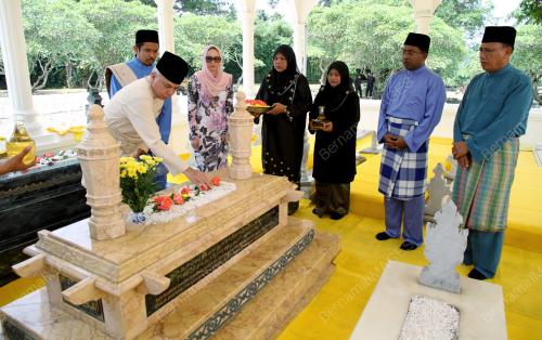 PK20_14052015_MAKAM