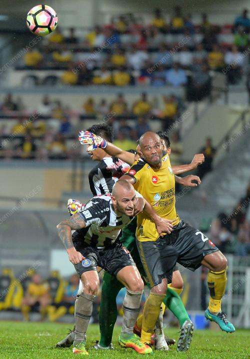 PK20_21012017_BOLA