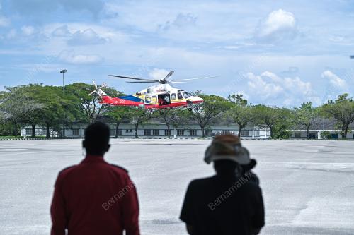 MENCARI DAN MENYELAMAT JASLINDA