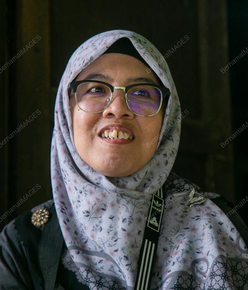 AZIAH ABDULLAH