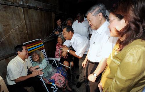 TAN SRI MUHYIDDIN YASSIN