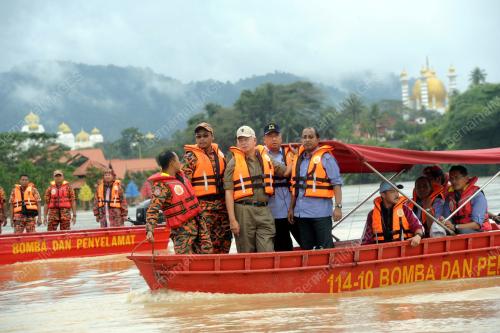 PK21_29122014_PM-BANJIR