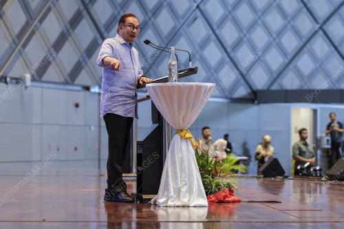 DATUK SERI ANWAR IBRAHIM