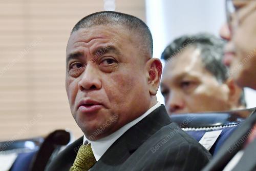 DATUK SERI SAARANI MOHAMAD