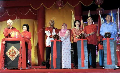 DATUK SERI NAJIB TUN RAZAK