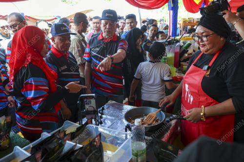 DATUK SERI FADILLAH YUSOF