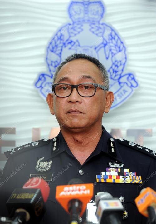 PK23_02112015_POLIS