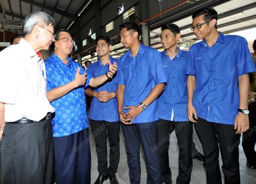 PK23_10062016_PM-KAUM_CINA