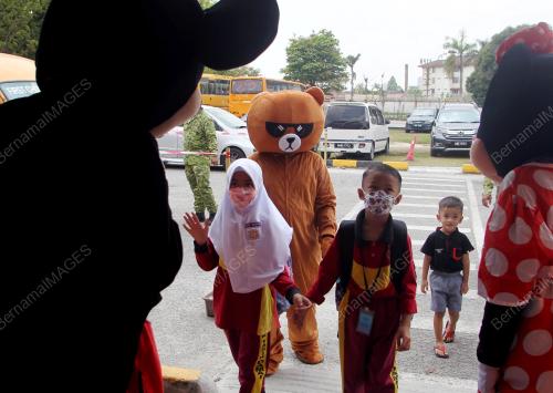 SESI PERSEKOLAHAN