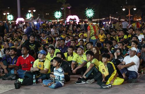 TAYANGAN SKRIN BESAR PIALA ASIA 2023