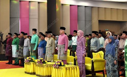 SULTAN PERAK SULTAN NAZRIN SHAH