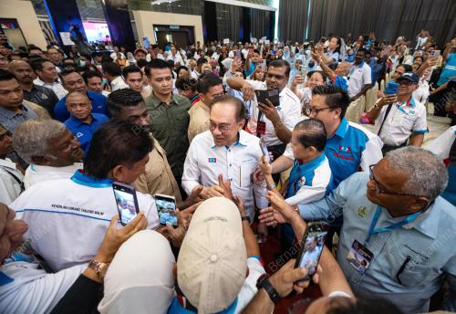 DATUK SERI ANWAR IBRAHIM