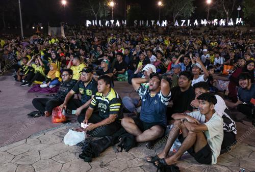 TAYANGAN SKRIN BESAR PIALA ASIA 2023