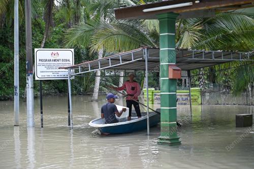 TINJAUAN BANJIR MANJUNG