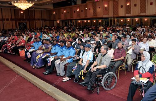 TAN SRI MUHYIDDIN YASSIN