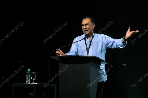 DATUK SERI ANWAR IBRAHIM