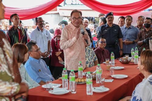 DATUK SERI ANWAR IBRAHIM