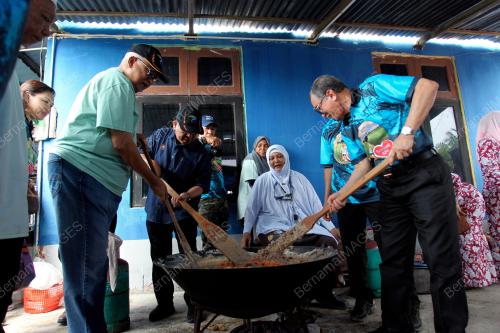 TAN SRI IDRUS HARUN