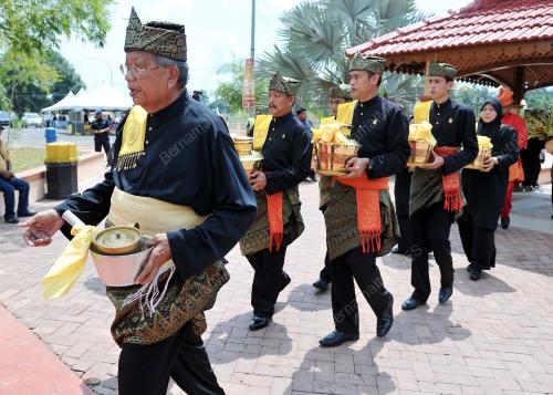 PK25_07052015_TUJUH_KUALA