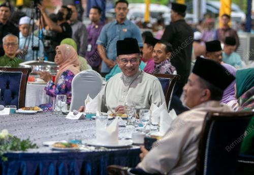 DATUK SERI ANWAR IBRAHIM