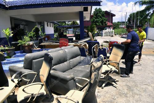 MANGSA BANJIR SUNGAI SIPUT