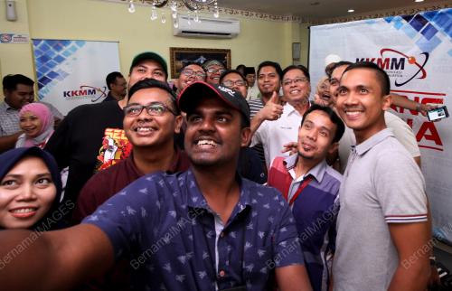 PK26_09062016_PUSAT_MEDIA