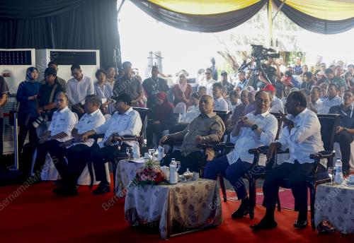 DATUK SERI ANWAR IBRAHIM