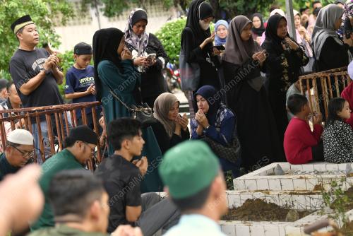 JENAZAH NISYA SYAHKILA SHAHARUN 32
