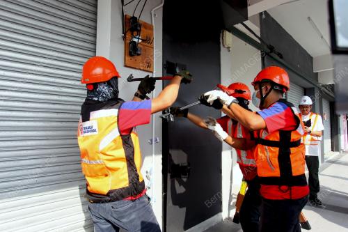 PEMOTONGAN ELEKTRIK TNB
