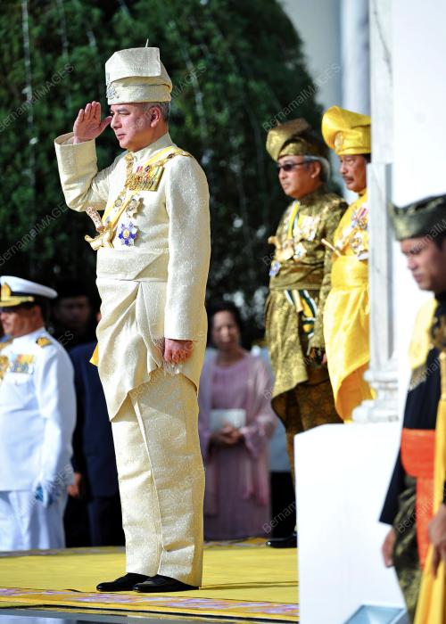 PK27_06052015_SULTAN_TABAL