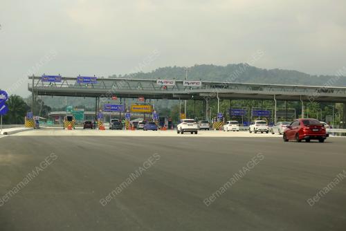 TINJAUAN ALIRAN TRAFIK WCE