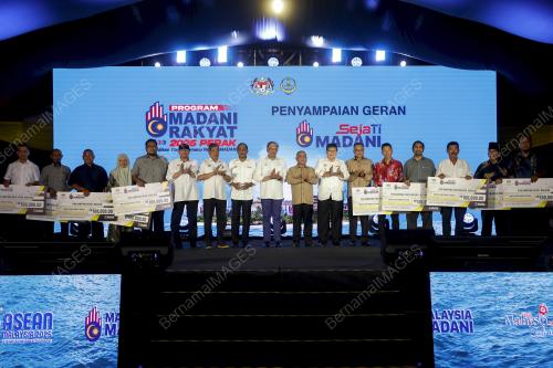 DATUK SERI ANWAR IBRAHIM