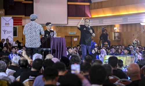 DATUK SERI DR ZAMBRY ABDUL KADIR