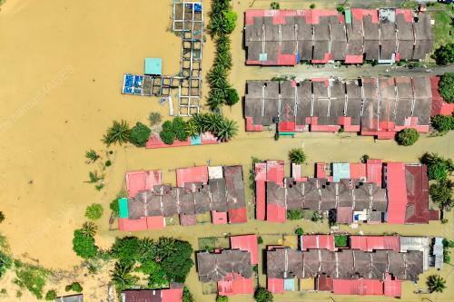 BANJIR SLIM RIVER