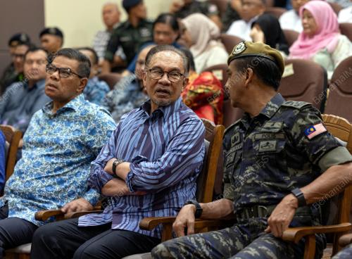 DATUK SERI ANWAR IBRAHIM