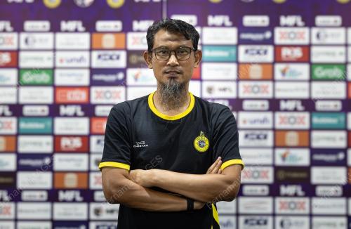 YUSRI CHE LAH