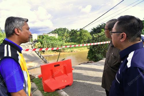 DATUK SERI MOHAMMAD NIZAR JAMALUDDIN